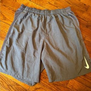 Men’s nike shorts 7”